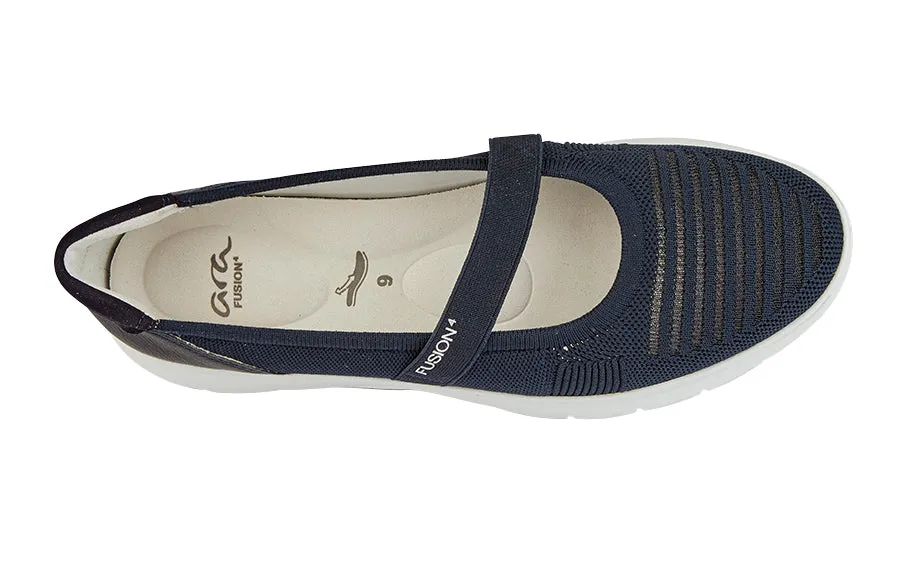 Ara Petra  Navy