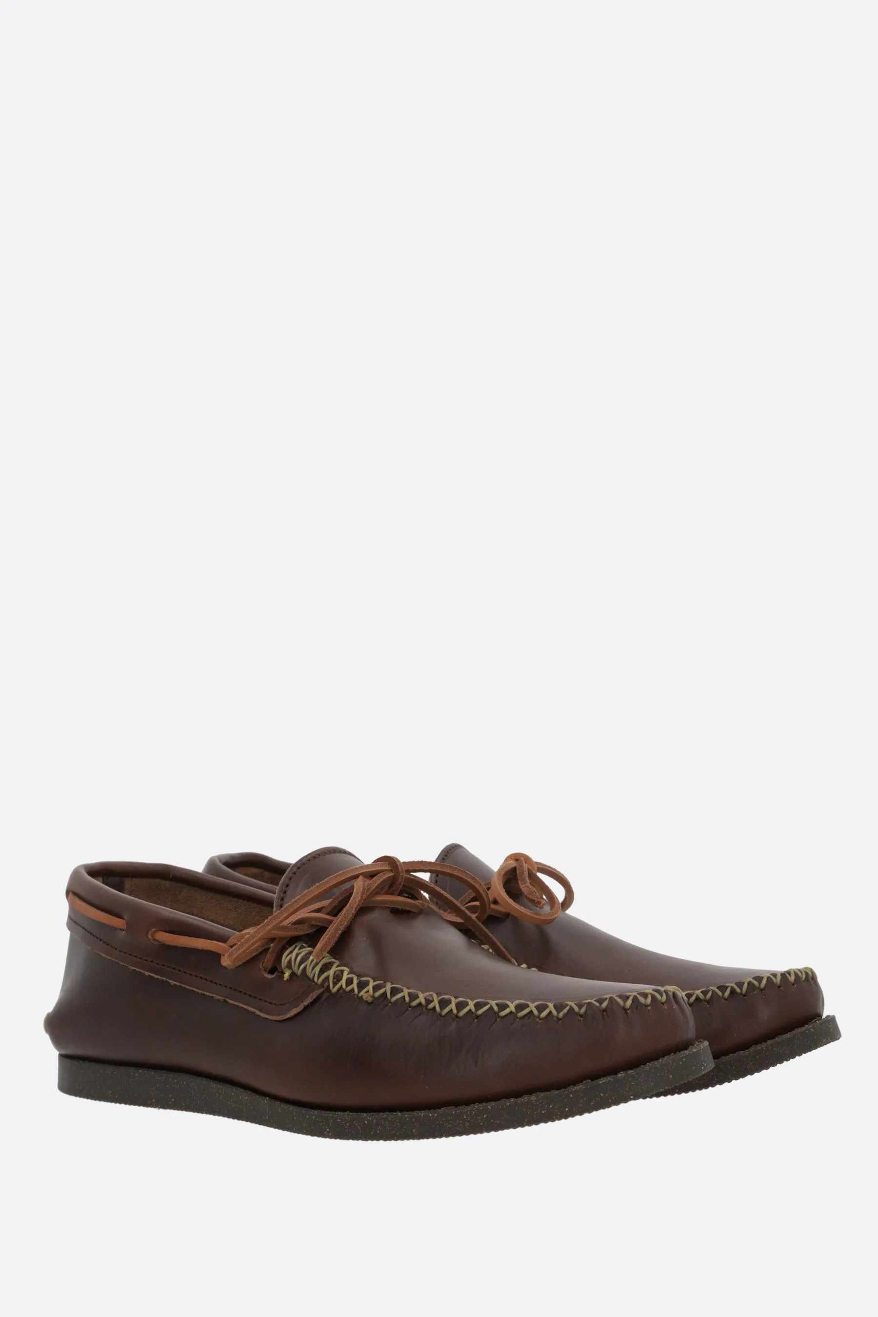 Canoe Moc boat shoes in smooth leather