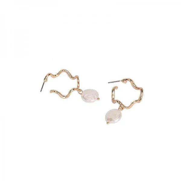 Korea Design Pearl Stud Earrings