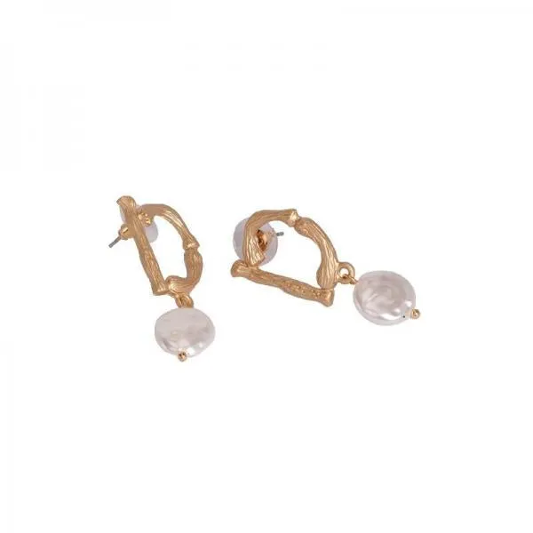 Korea Design Pearl Stud Earrings