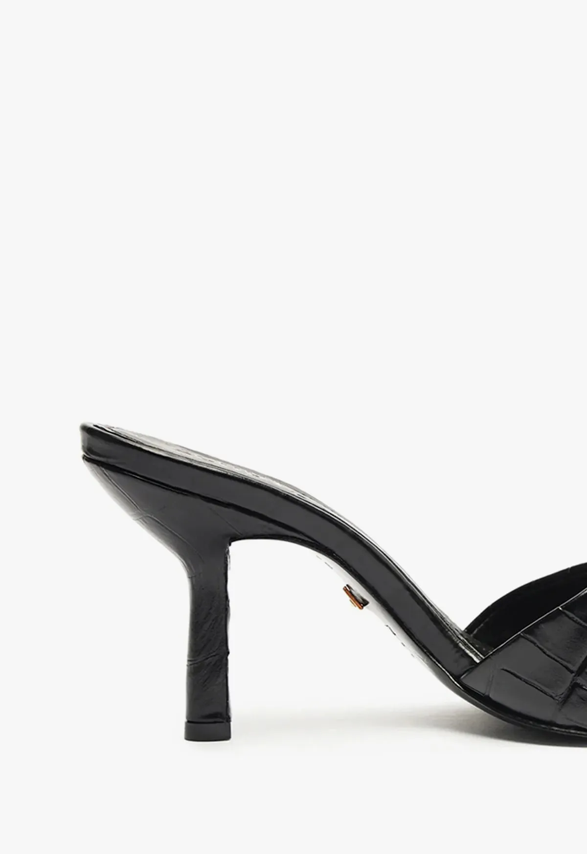 Posseni Sandal