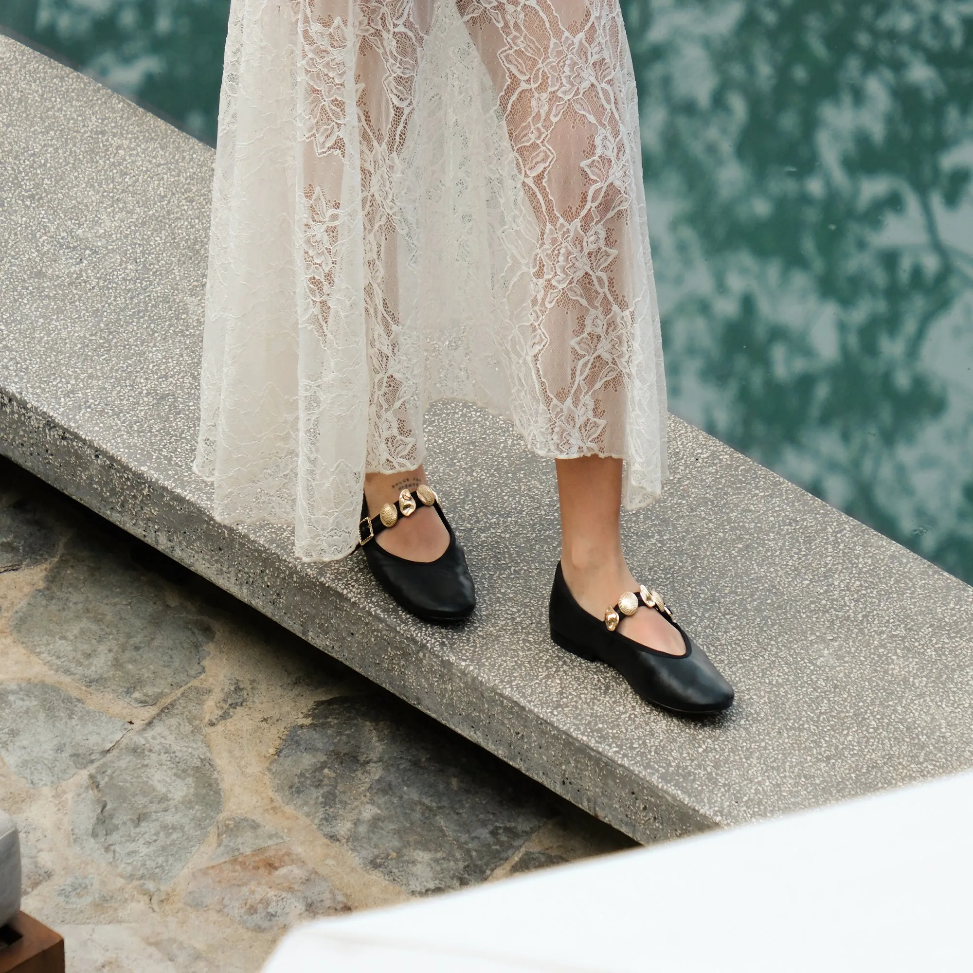 RELAN BALLET FLATS BLACK LEATHER