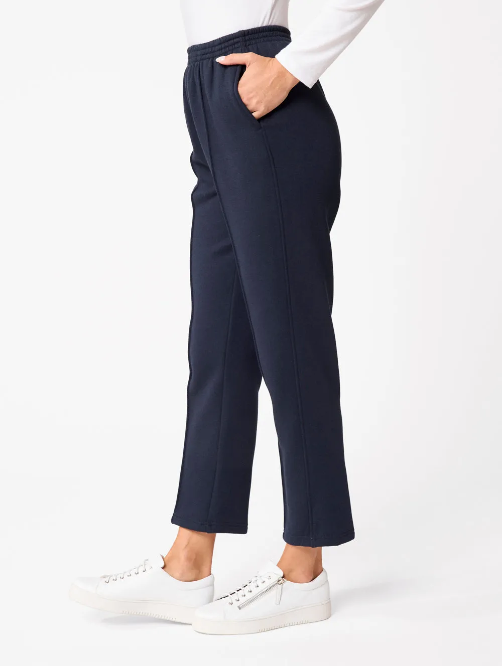 Snowy Mt Fleece Short Pant