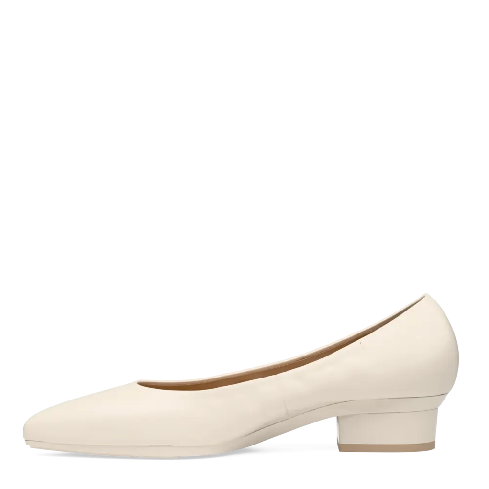 The Pump - Ivory Leather
