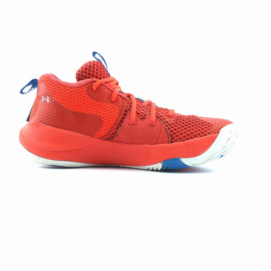 UNDER ARMOUR EMBIID ONE